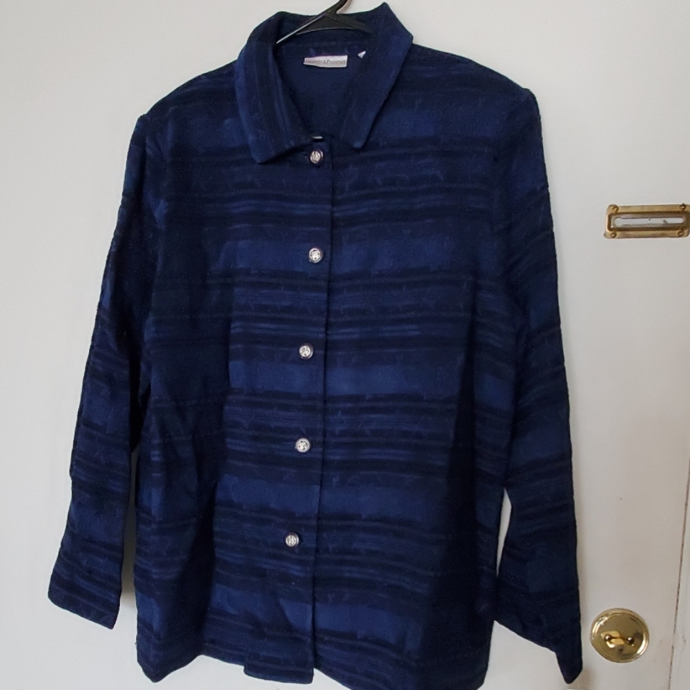 Draper's $ Damon's shirt
